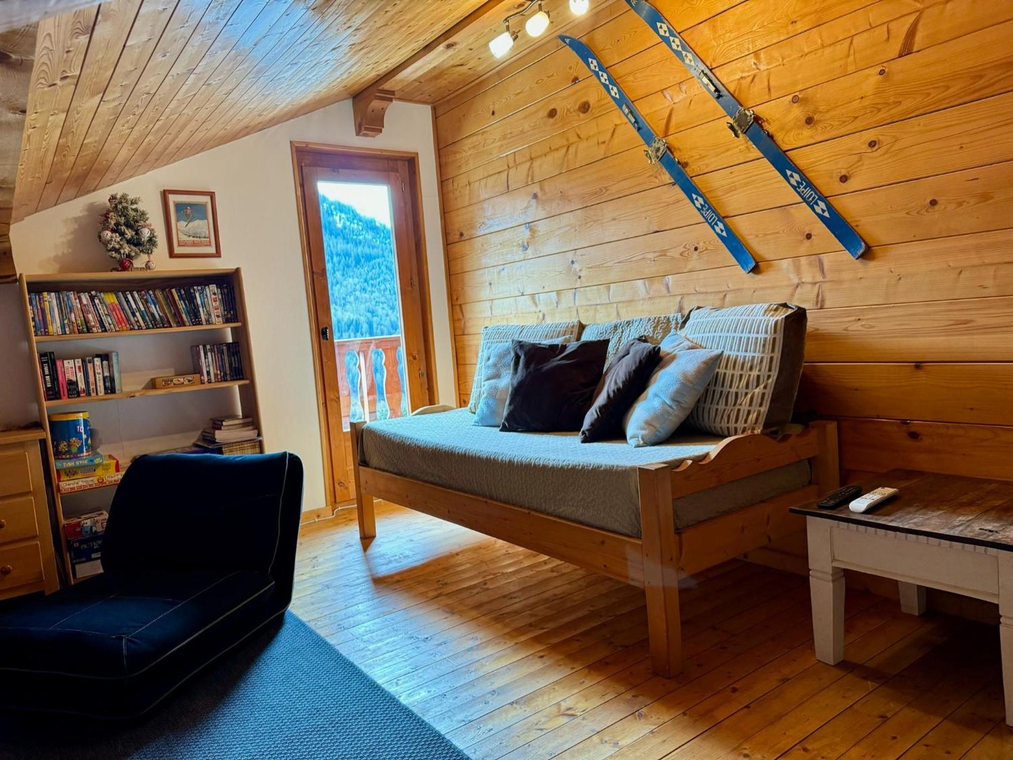 Charming, Cosy Chalet Nestled In A Breathtaking Surrounding With Spectacular, Stunning Mountain Views Abondance Exteriér fotografie