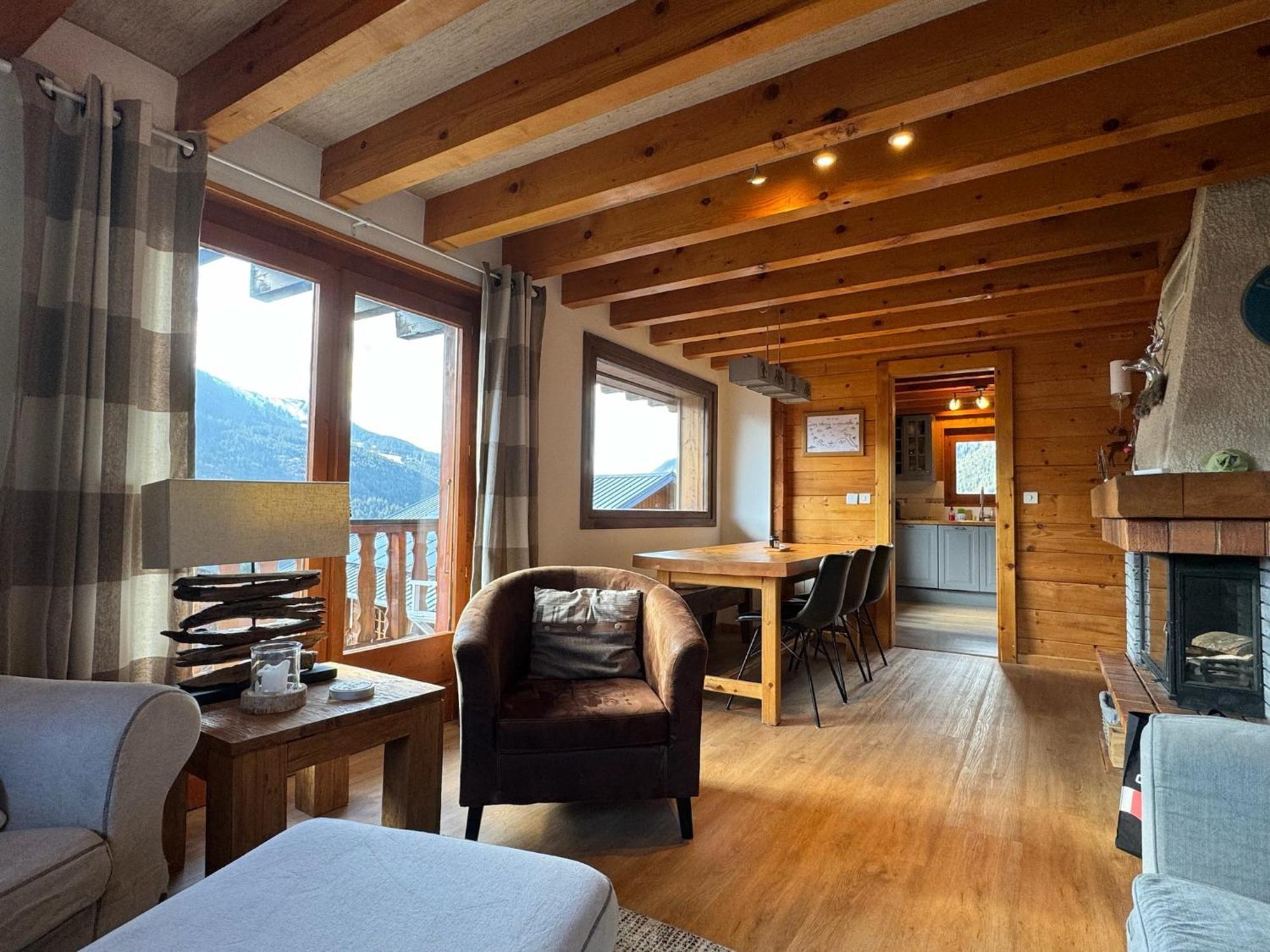 Charming, Cosy Chalet Nestled In A Breathtaking Surrounding With Spectacular, Stunning Mountain Views Abondance Exteriér fotografie